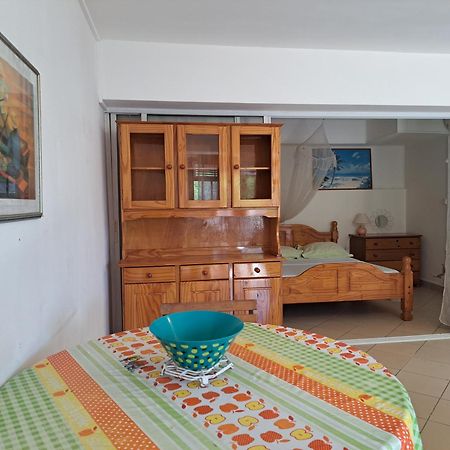 Ti-Wait Appartement Sainte-Anne  Buitenkant foto
